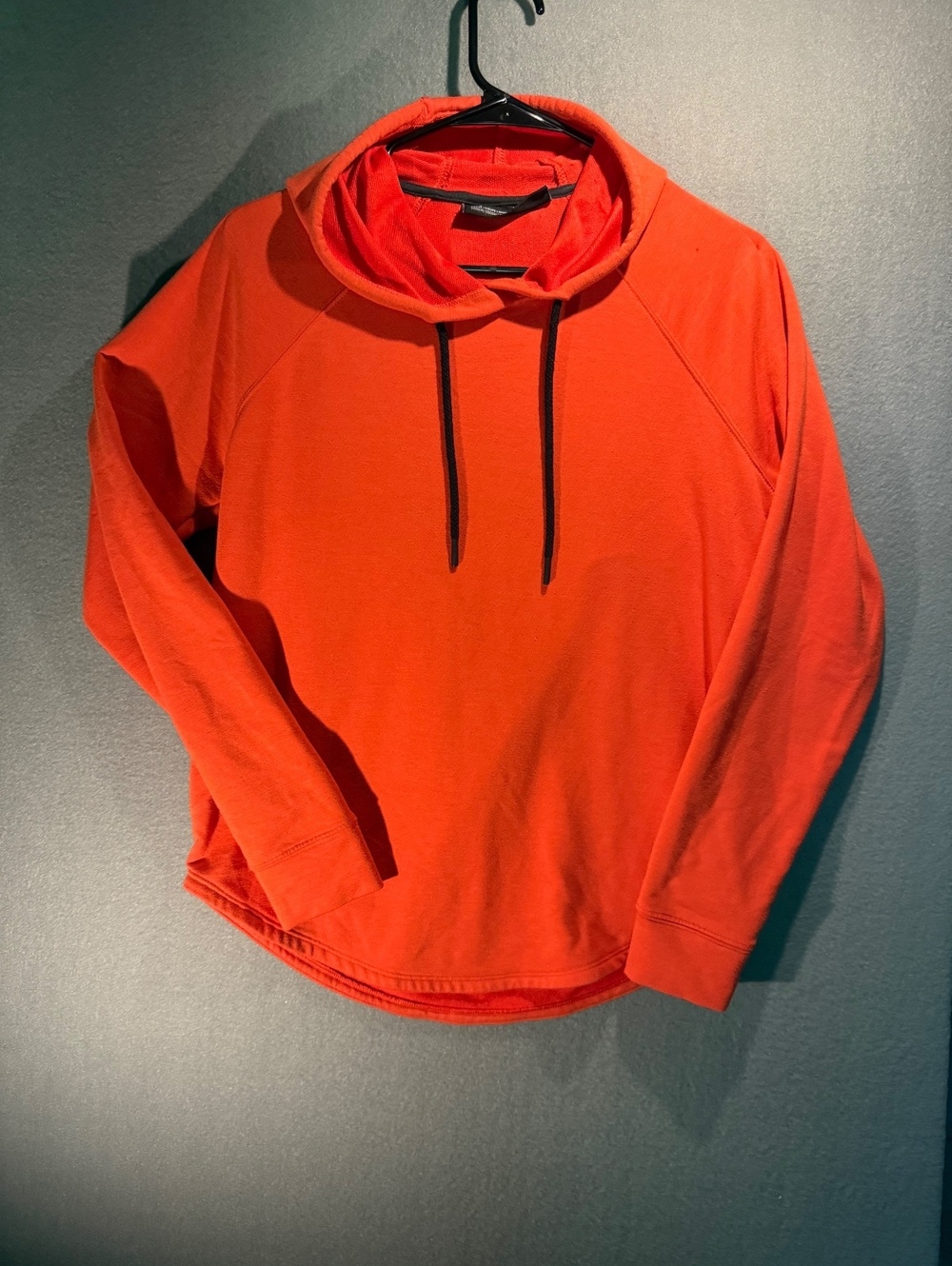 Under Armour Loose Fit Orange Hoodie with Back Cutout - Size Small